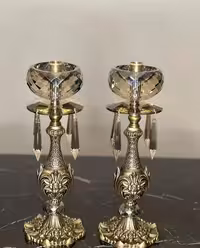 شمعدان کلاسیک طلایی آنتیک نقش گل و برگ