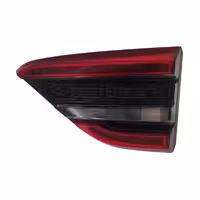 چراغ عقب روی صندوق ام وی ام X55 اکسلنت سمت شاگرد