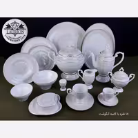 سرویس چینی 128 پارچه لورین مدل نارگل طلایی 18 نفره