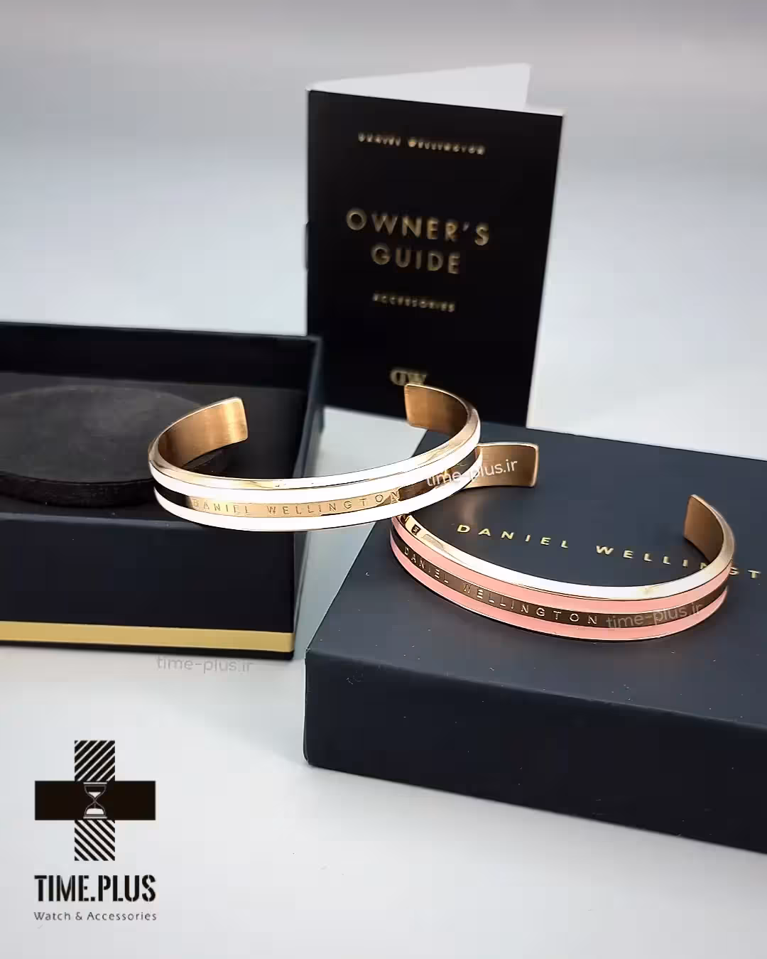 دستبند دنیل ولینگتون