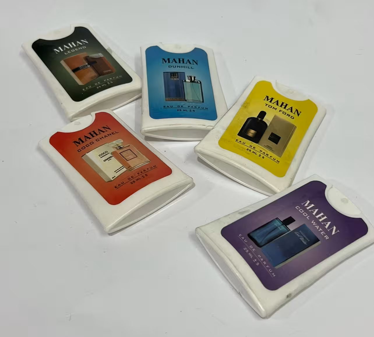 عطر کتابی کوچک