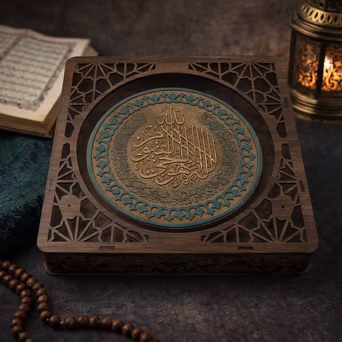 قاب دیواری کاشی