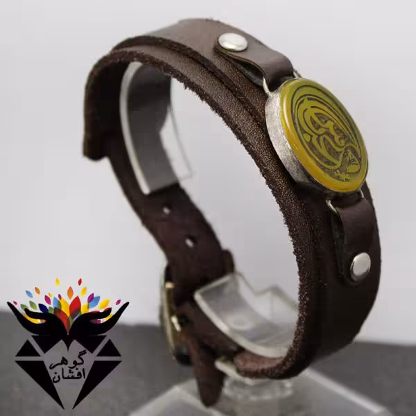 دستبند چرم با نگین عقیق حکاکی یا عباس D_1080