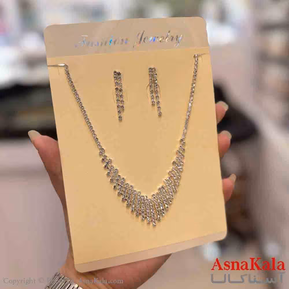 نیم ست زنانه شامل گردنبند و گوشواره استیل مدل فول نگین  کد NIM14755W