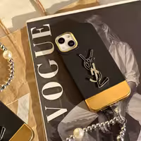 قاب آیفون 12 پرو GOLD YSL با آویز موجود برای تمام مدل های آیفون
