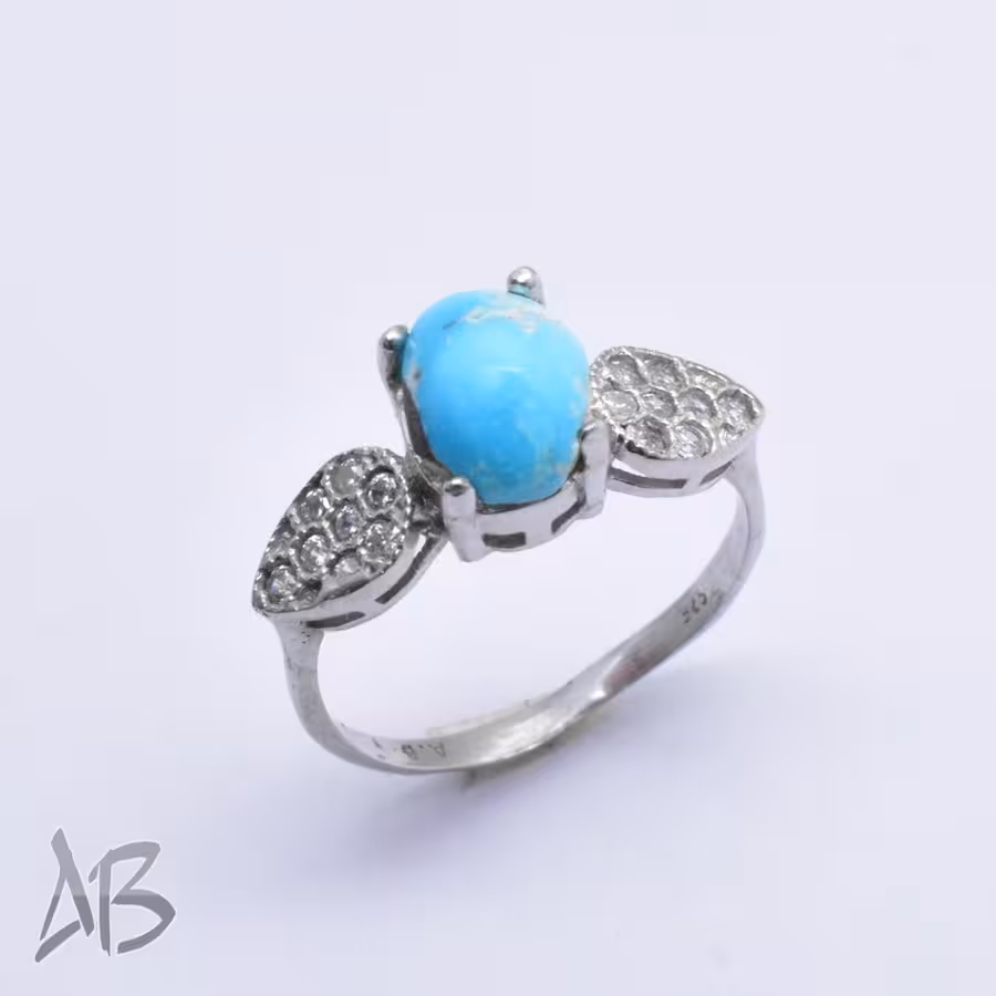 انگشتر نقره زنانه فیروزه نیشابور اصل با رکاب نگین‌دار زیبا آقابزرگ کد 316