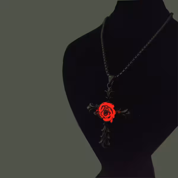 گردنبند شیک صلیب با طراحی گل رز! (شب تاب)