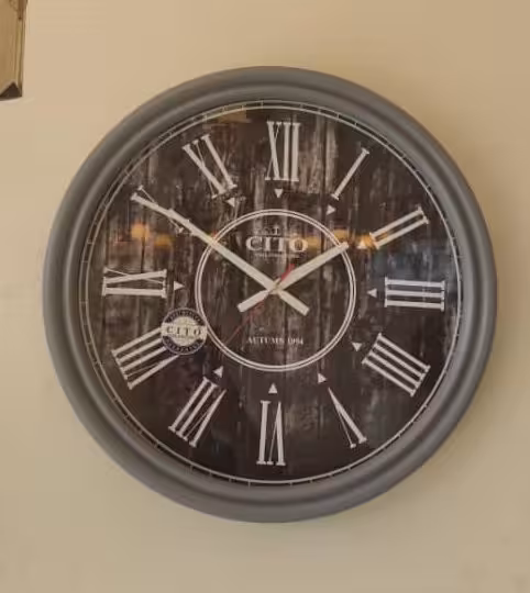 ساعت دیواری چوبی کد03