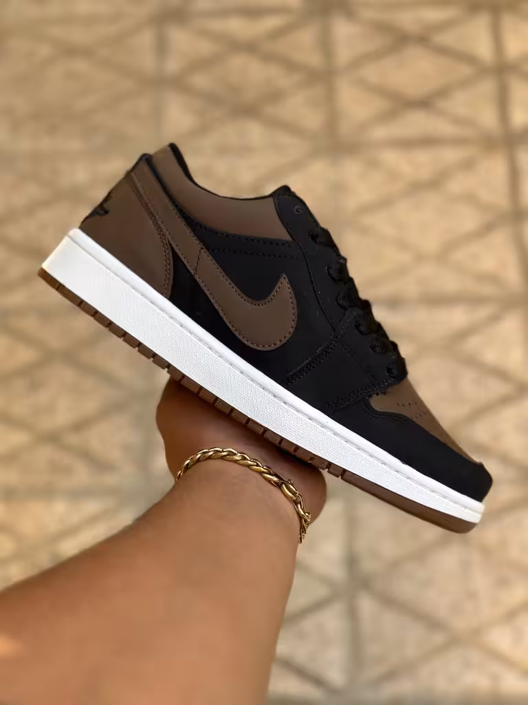 کتونی نایک ایر جردن 1 لو مشکی قهوه ای ( 988 )