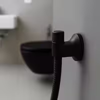 شلنگ توالت برنجی چارسو مشکی