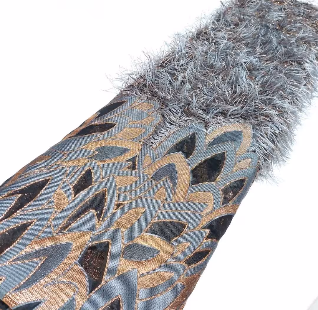 پارچه ژاکارد ارگانزا حاشیه مویی پنل 180سانتی