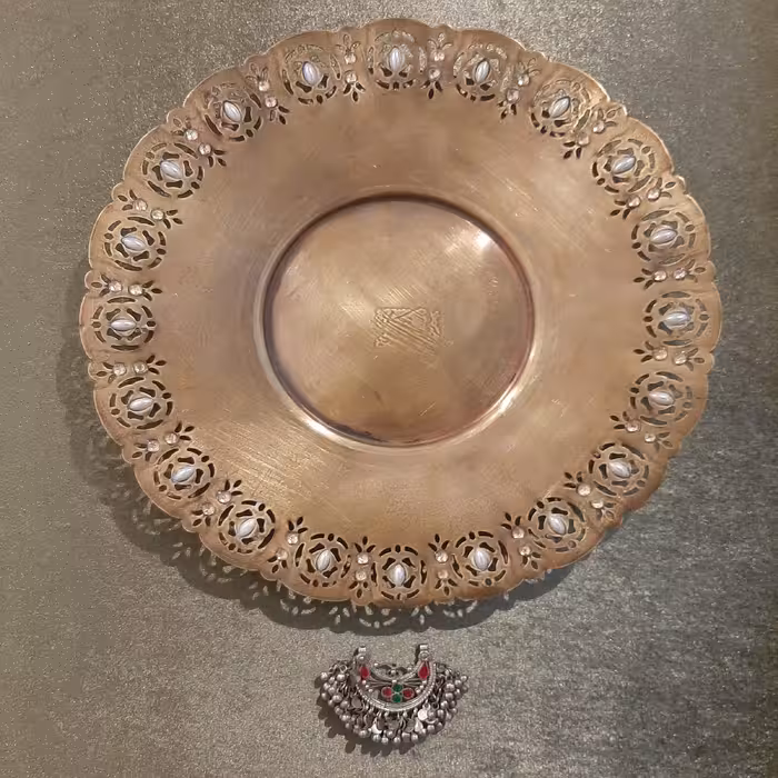 تابلو برنجی  مدل برجسته کد 1