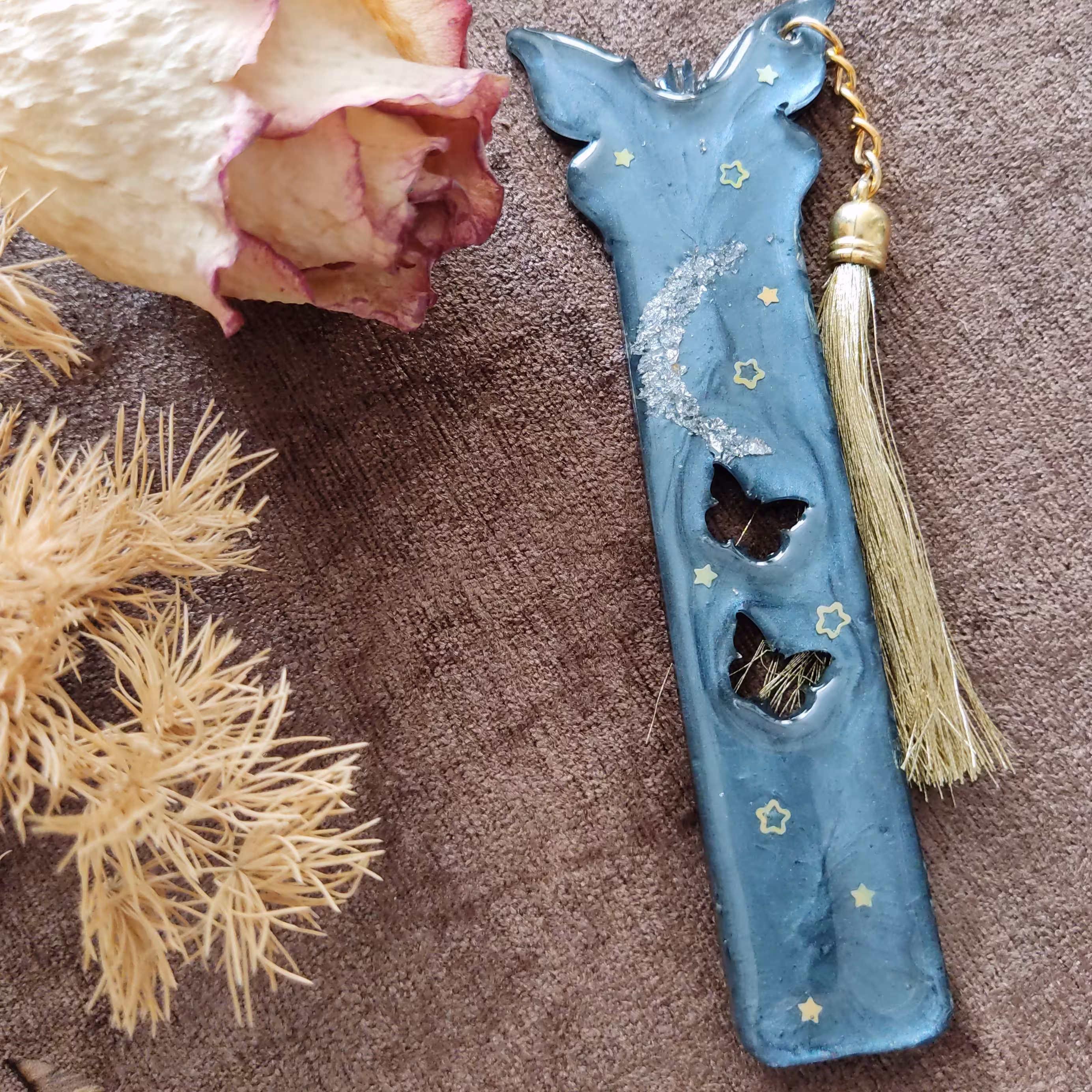 بوک مارک شب