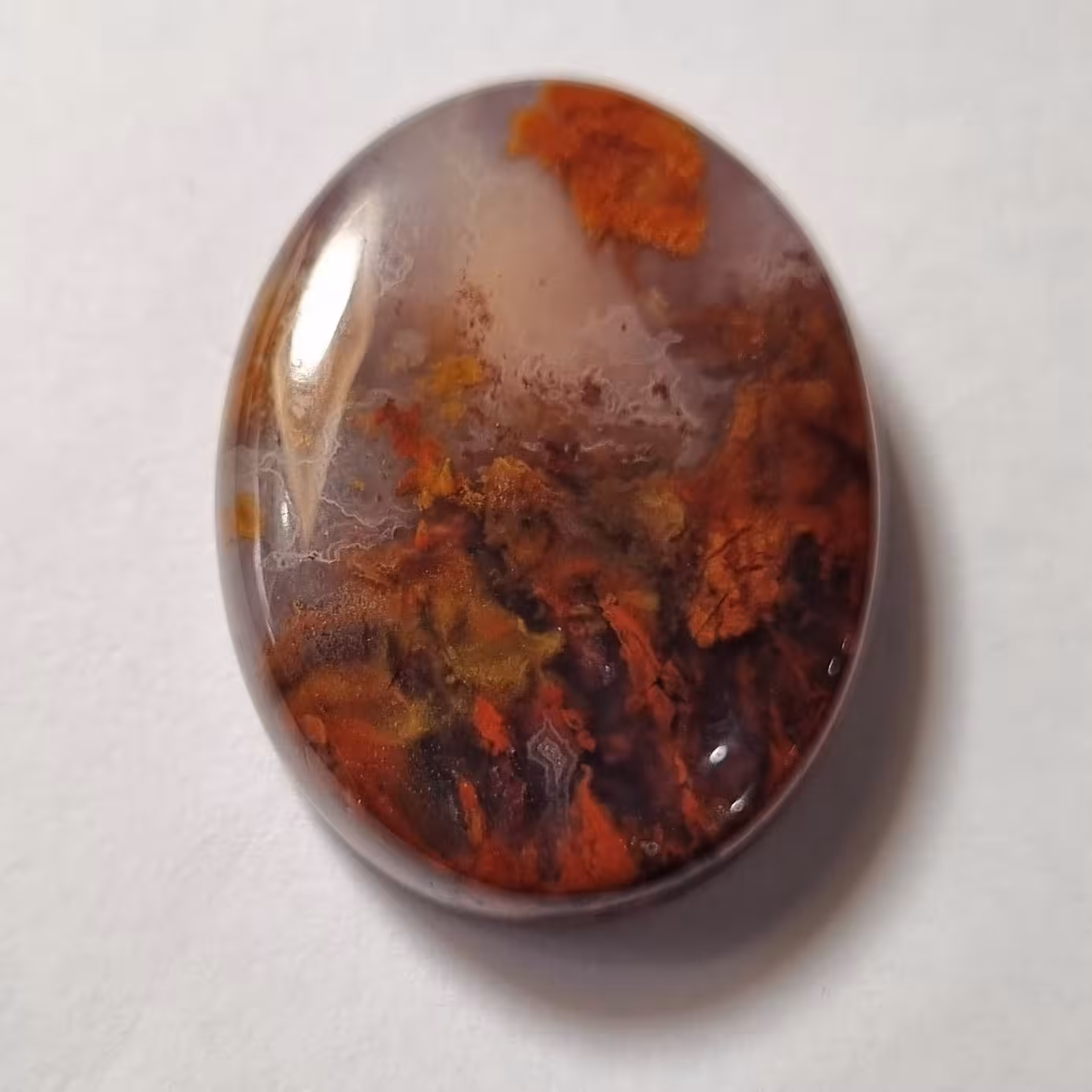 نگین عقیق بسیار زیبا .