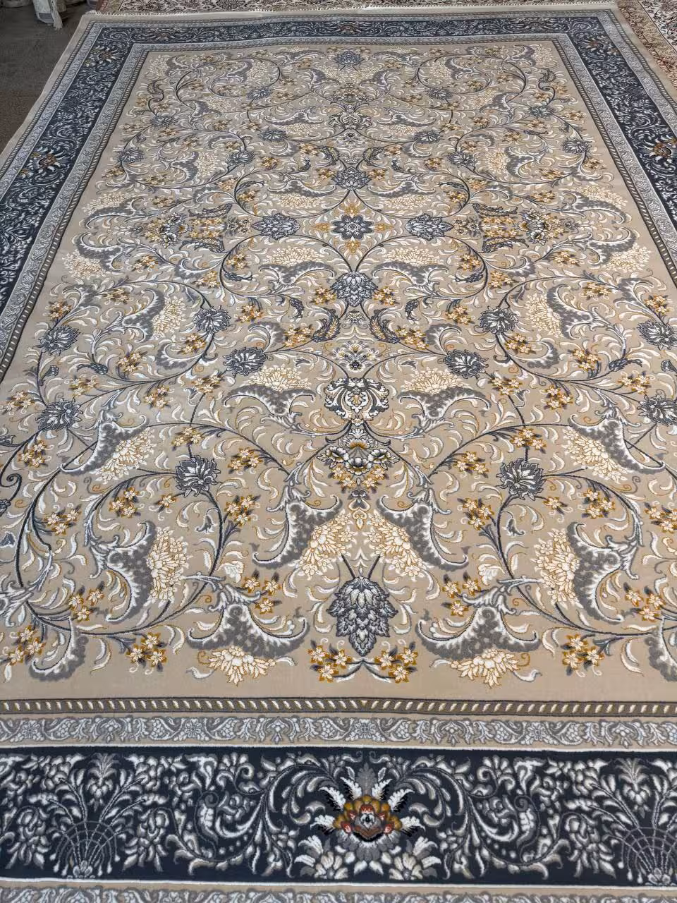 فرش  9متری 700شانه اکرولیک درجه 1 تراکم 2550