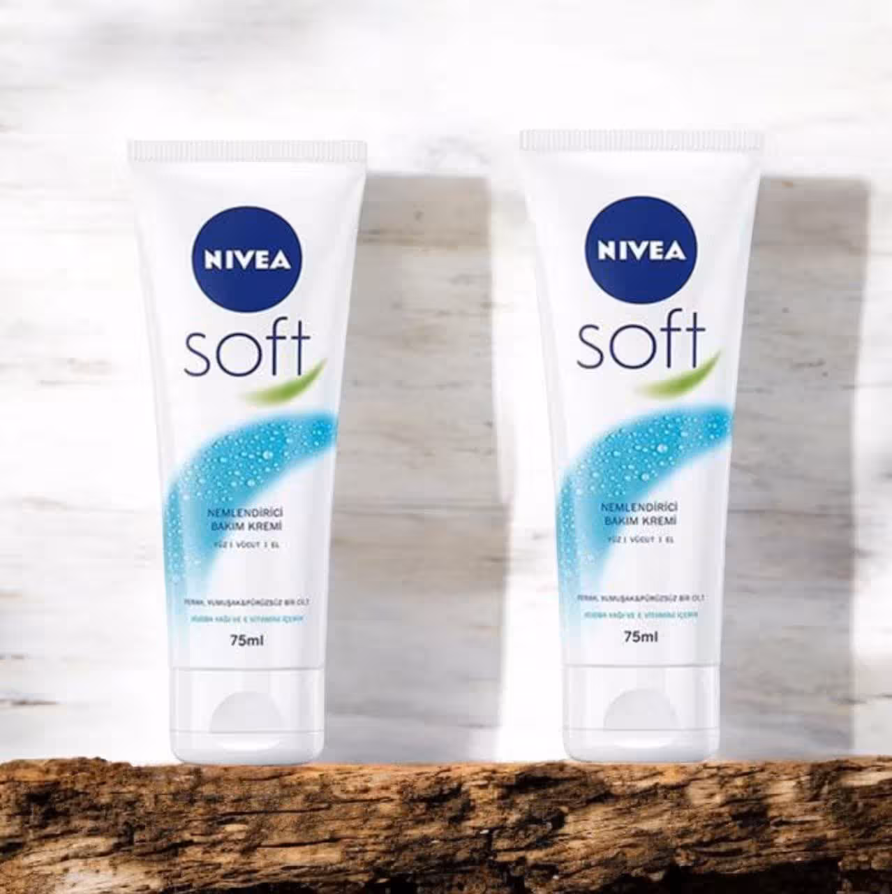 کرم مرطوب کننده و نرم کننده نیوا مدل SWERE