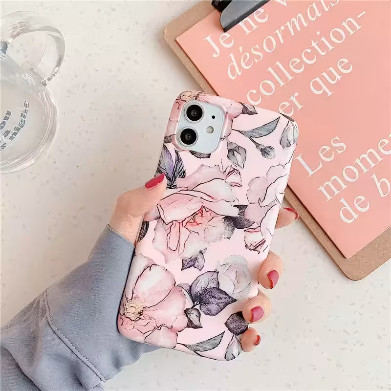 کاور طرح گل مینیاتوری مدل صورتی مناسب آیفون 11 پرومکس اپل (iPhone 11 Pro Max)