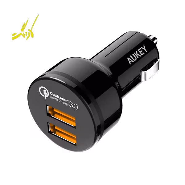 شارژر فندکی آکی مدل CC-T8