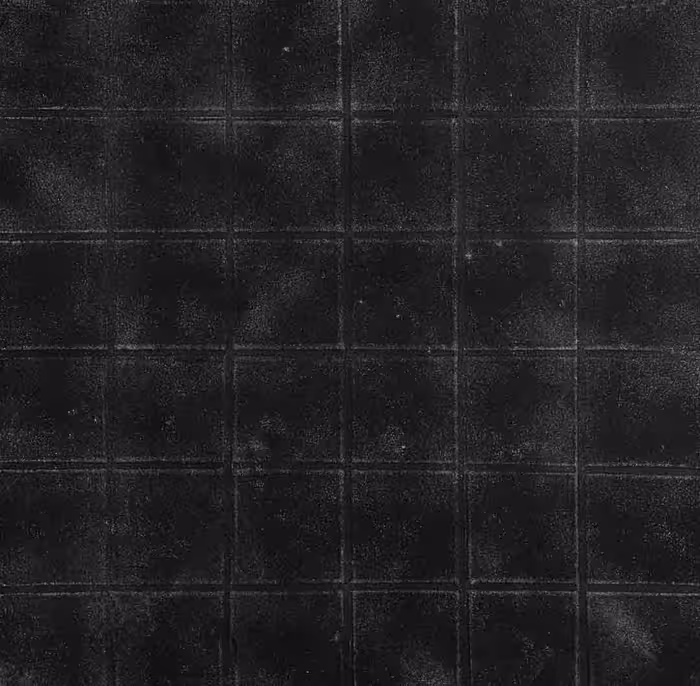 بک دراپ چوبی کد 277 طرح کاشی مشکی (در 2 سایز)