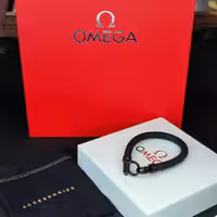 دستبند امگا مشکی کیفیت مستر