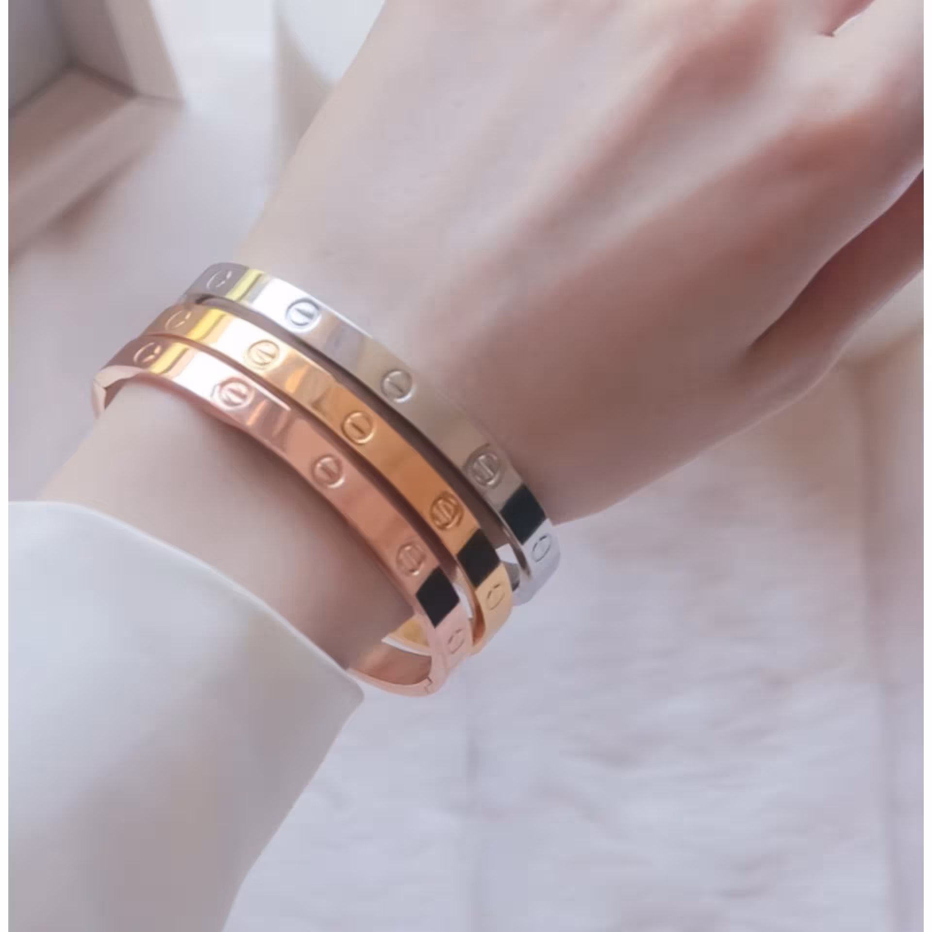 پک سه عددی دستبند النگوی کارتیر 