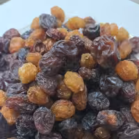 مویز انگور لعل گوشتی