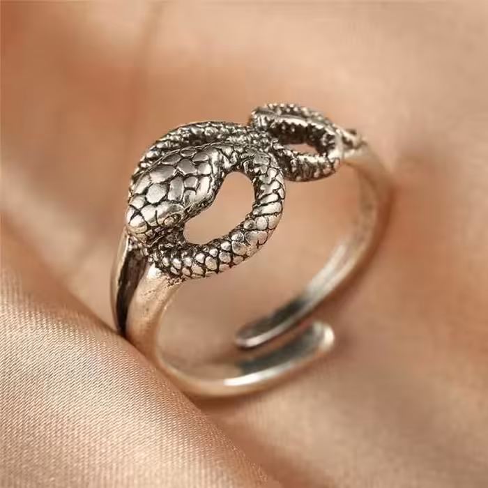 انگشتر مار پیچ