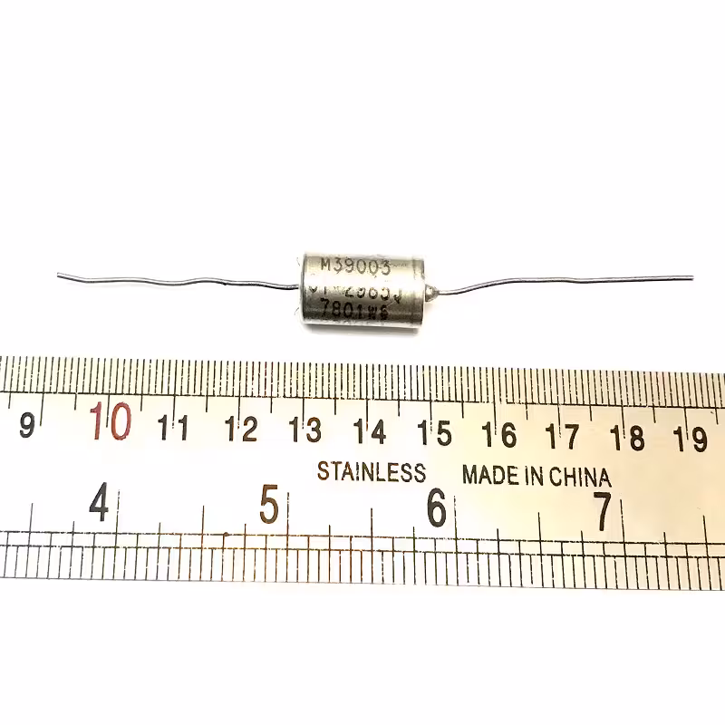 خازن تانتالیوم نظامی 220uf/10V