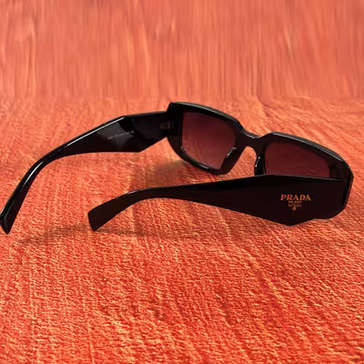 عینک آفتابی مدل 01