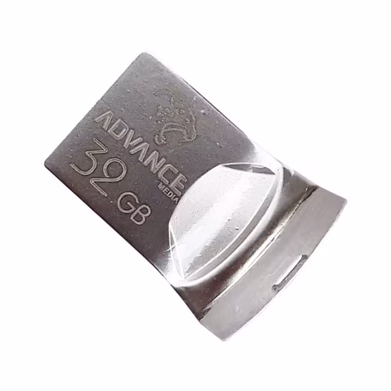 فلش ادونس 32 گیگ مدل M101