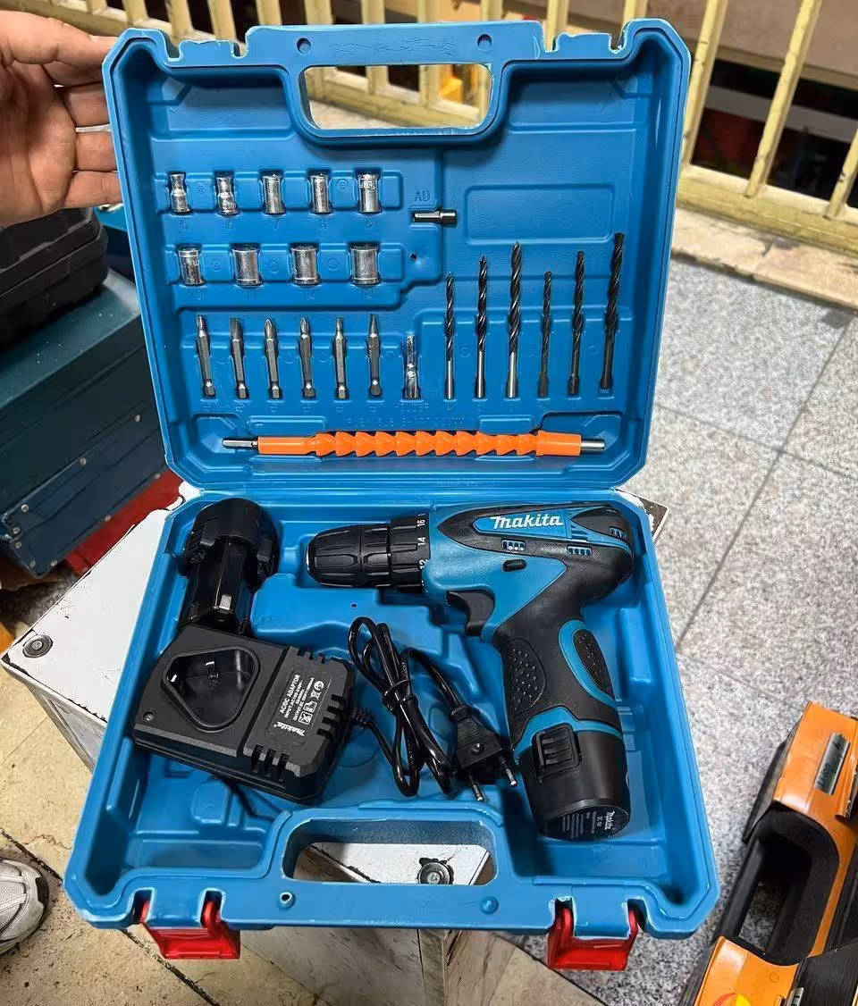 دریل شارژی پیچ گوشتی شارژی 18 ولت طرح ماکیتا مدل 18v