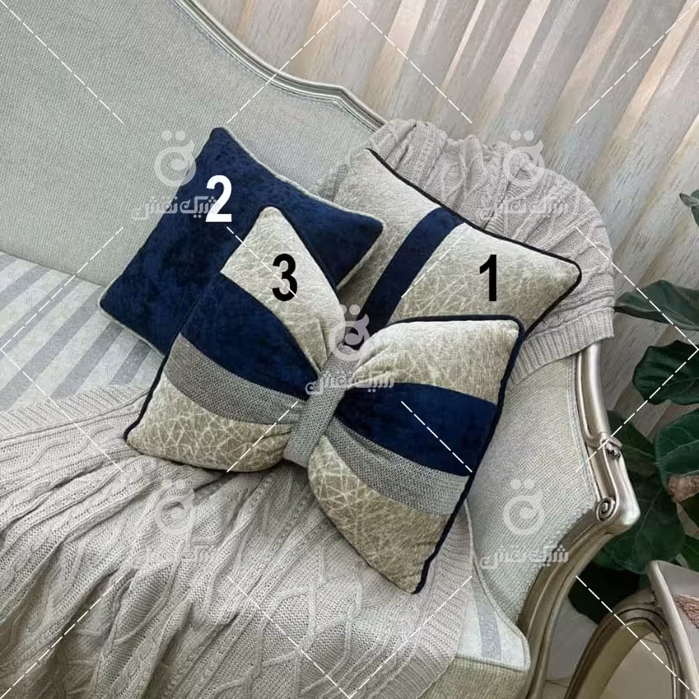 کاور کوسن مخمل طرح شهرزاد کد 4 (بژ و سرمه ای)