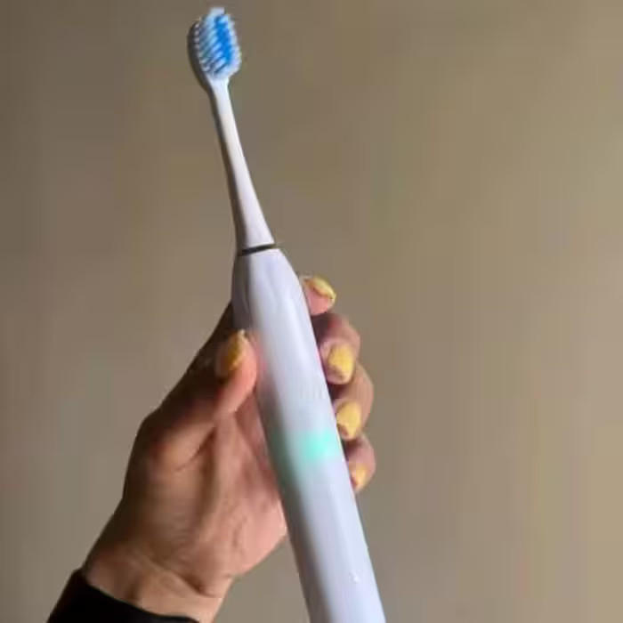 مسواک برقی اورجینال