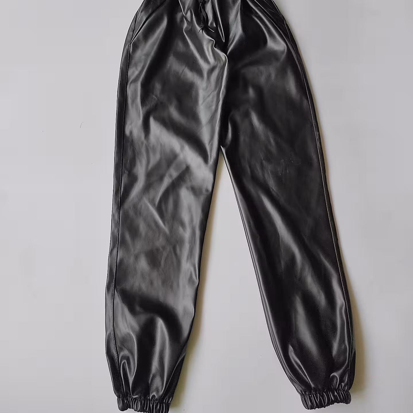 شلوار چرم دخترانه مام فیت دم پاکشدار