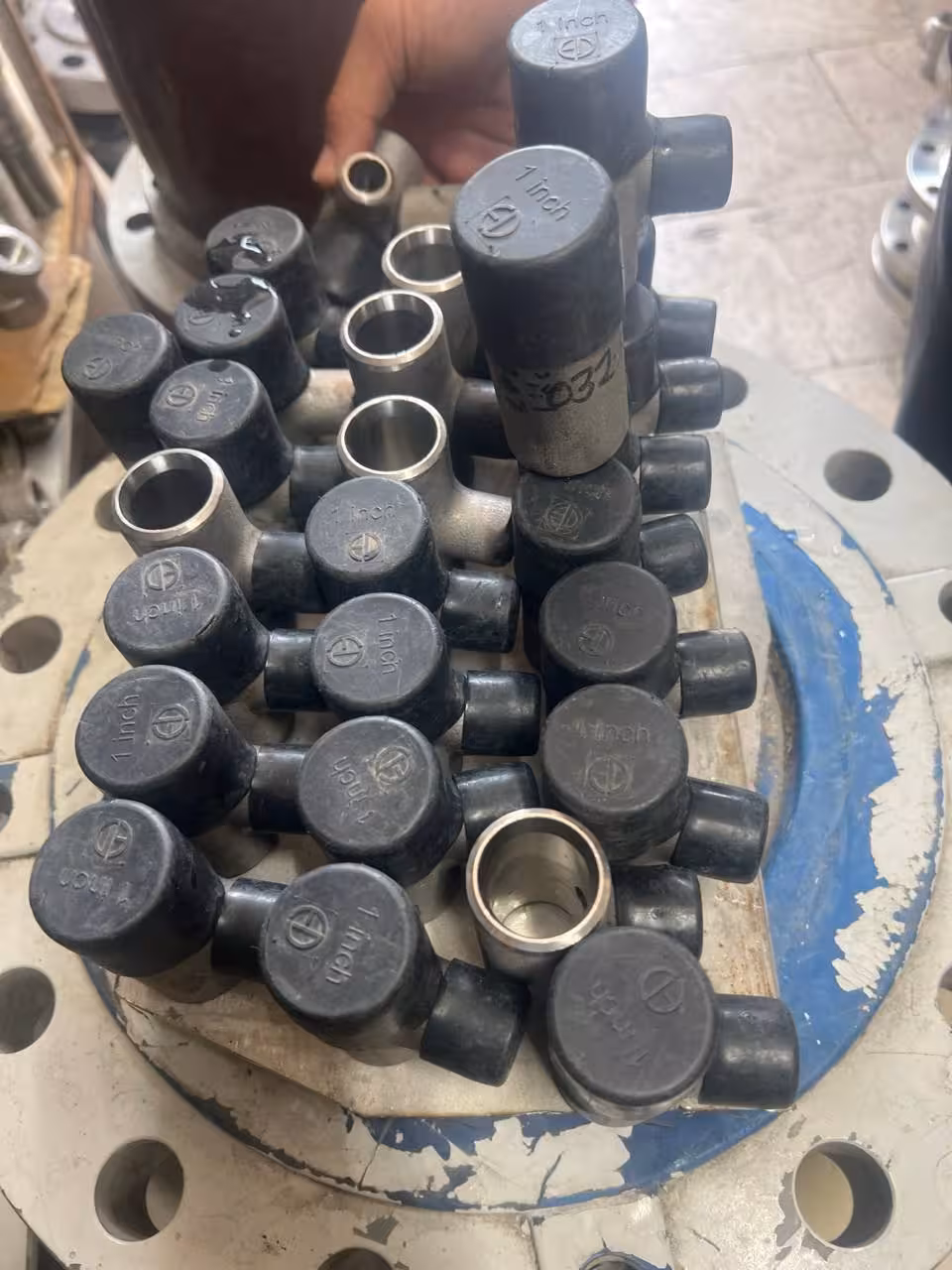 سه راه تبدیلی استنلس استیل بدون درز جوشی 1" به 1/2"اینج رده 10اس به 40 اس از جنس SA403WP347S