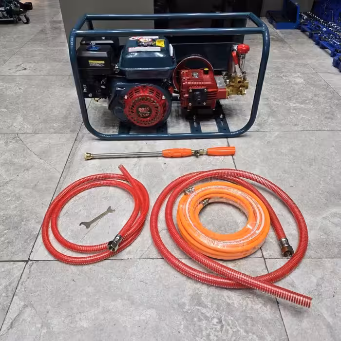 سمپاش بنزینی 4 زمانه 9.5 اسب صنعتی باس مدل BS123ZX210-1