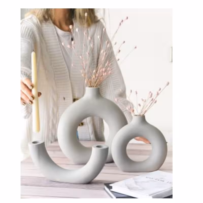 گلدان دوناتی مدرن به همراه شمعدان دوناتی