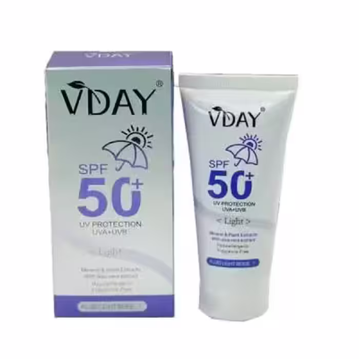 ضد آفتاب ویدی بژ روشن حجم 50 میلی لیتر vday light spf50