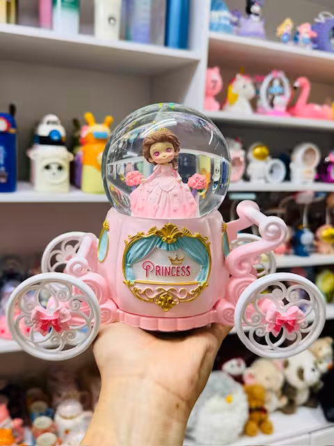 گوی موزیکال پرنسس کالسکه سوار