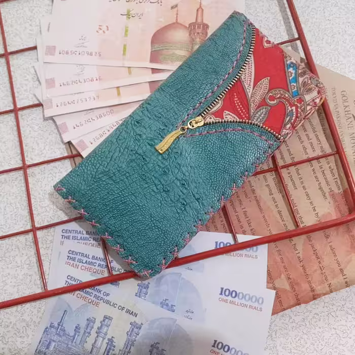 کیف پول مدل دستدوز لاکچری کد ziPPer_00