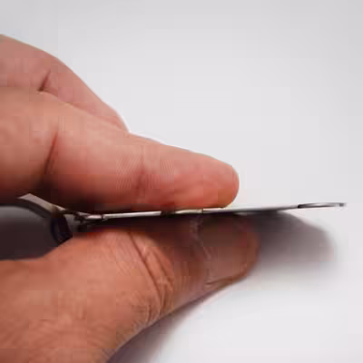 جاسوئیچی خودرو طرح 3