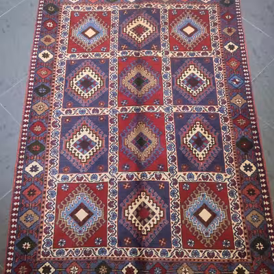 فرش دستبافت دو متری طرح لوزی کد AA462