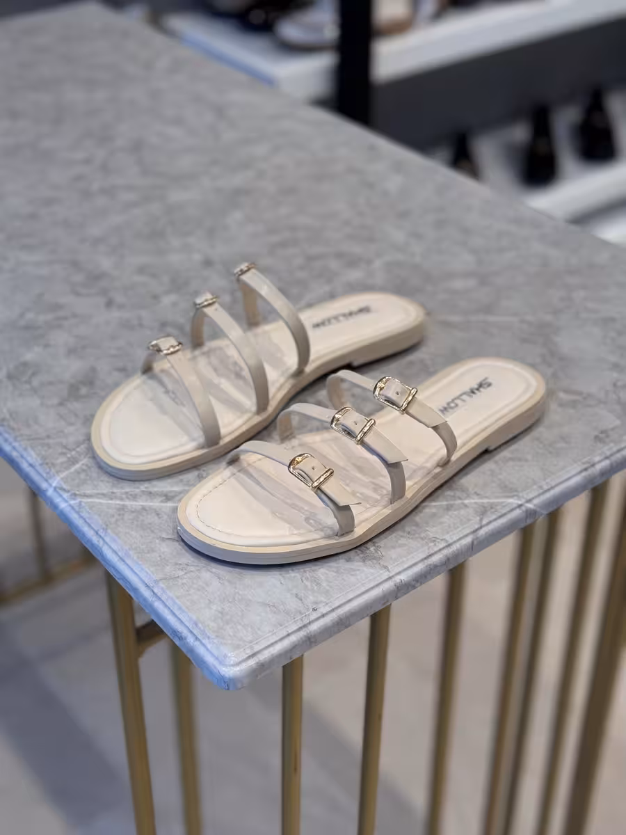 صندل زنانه طبی کد ss189 رنگ کرم سایز 40