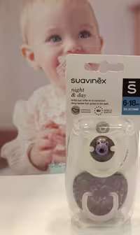 پستانک ارتودنسی سواوینکس سایز 6-18 ماه بسته 2 عددی suavinex