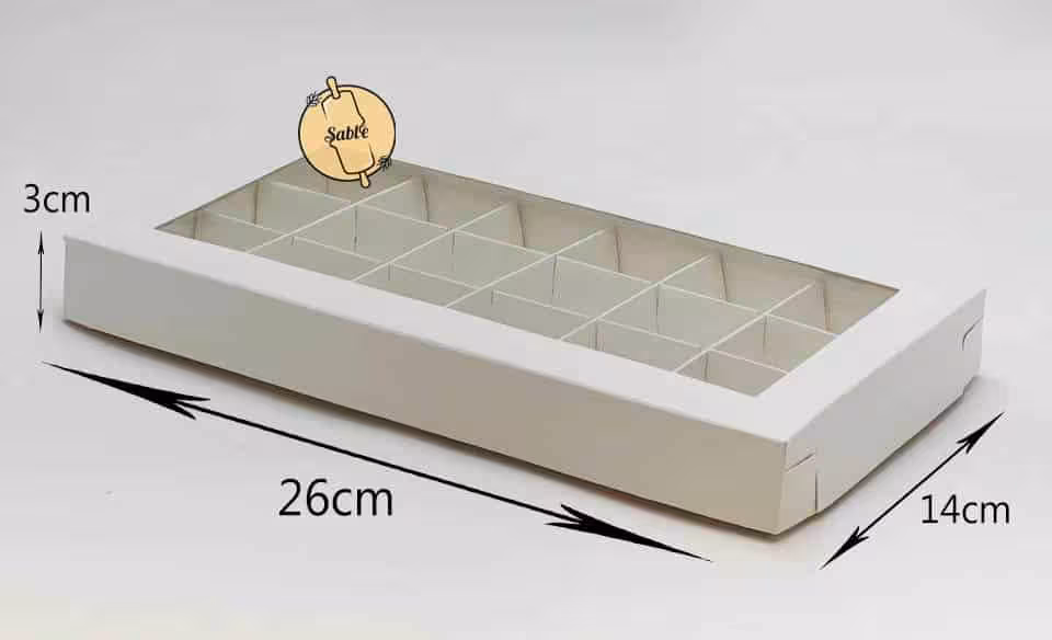 جعبه شکلات و شیرینی 18 خانه