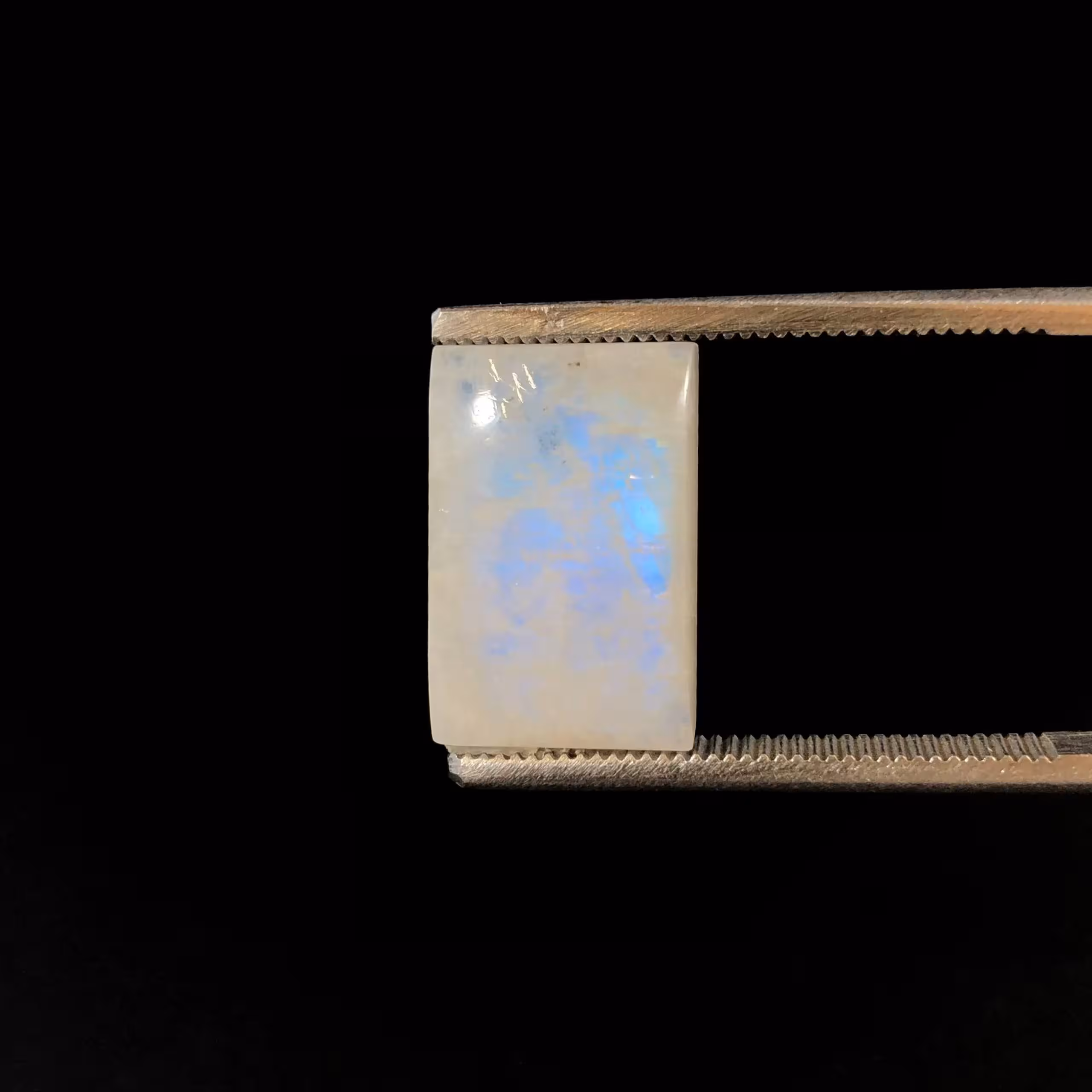 سنگ ماه چهارگوش طبیعی ماداگاسکار 251450