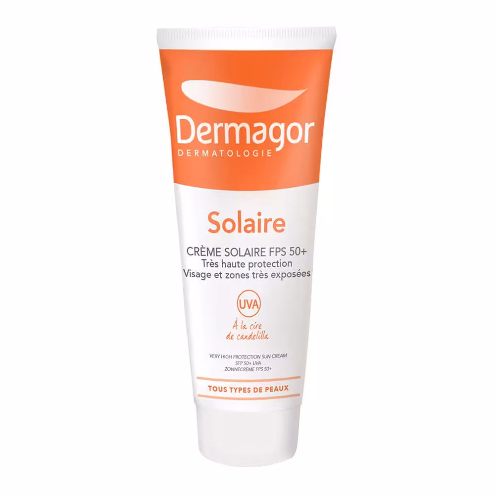 کرم ضد آفتاب بی رنگ  SPF50 (مناسب پوست نرمال و خشک) درماگور