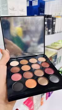 سایه چشم 16 رنگ 2 اویوا