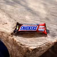 شکلات اسنیکرز snickers