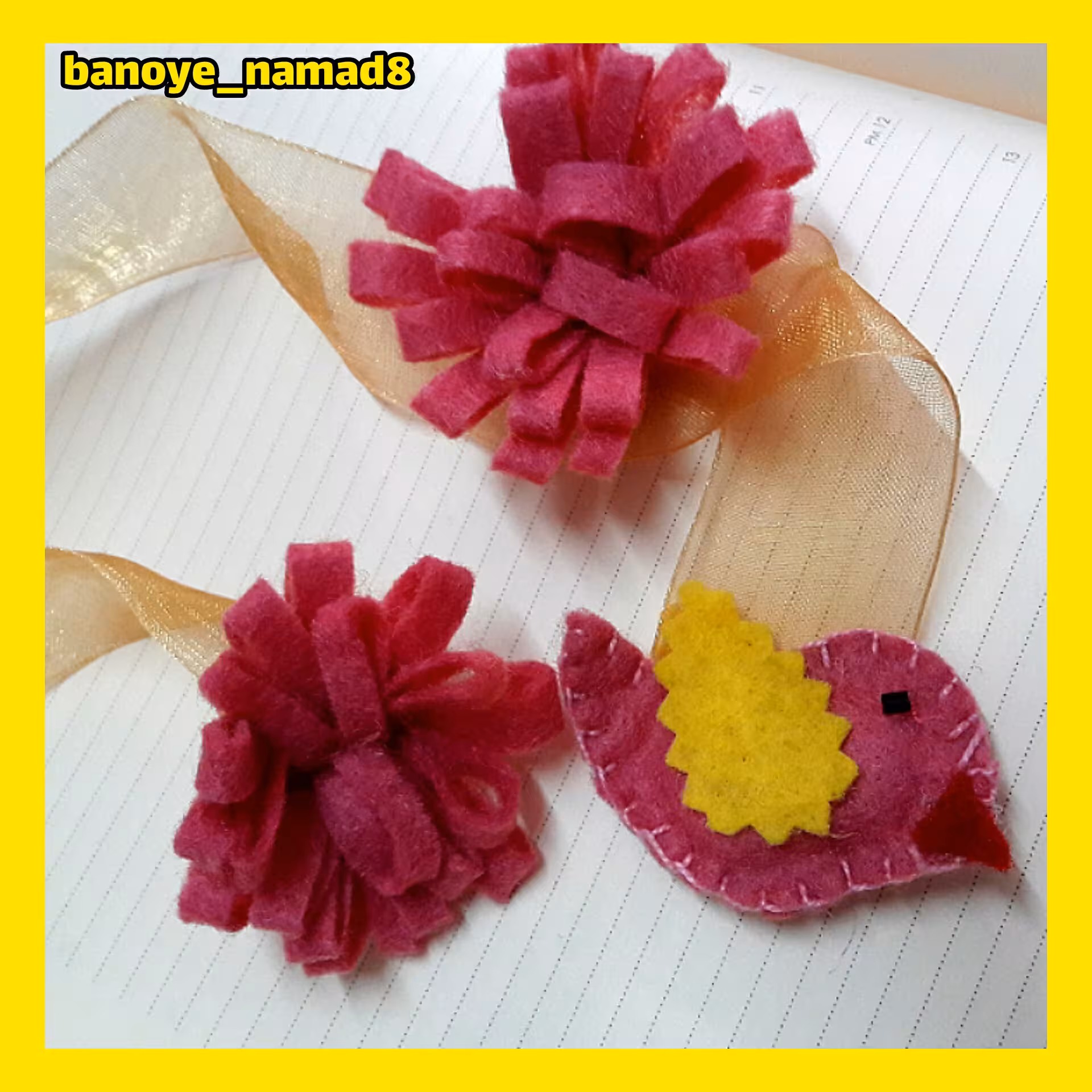 نشانگر کتاب بوکمارک نمد طرح پرنده و گل با سرمدادی ،30cm ، صورتی و سبز کد 7